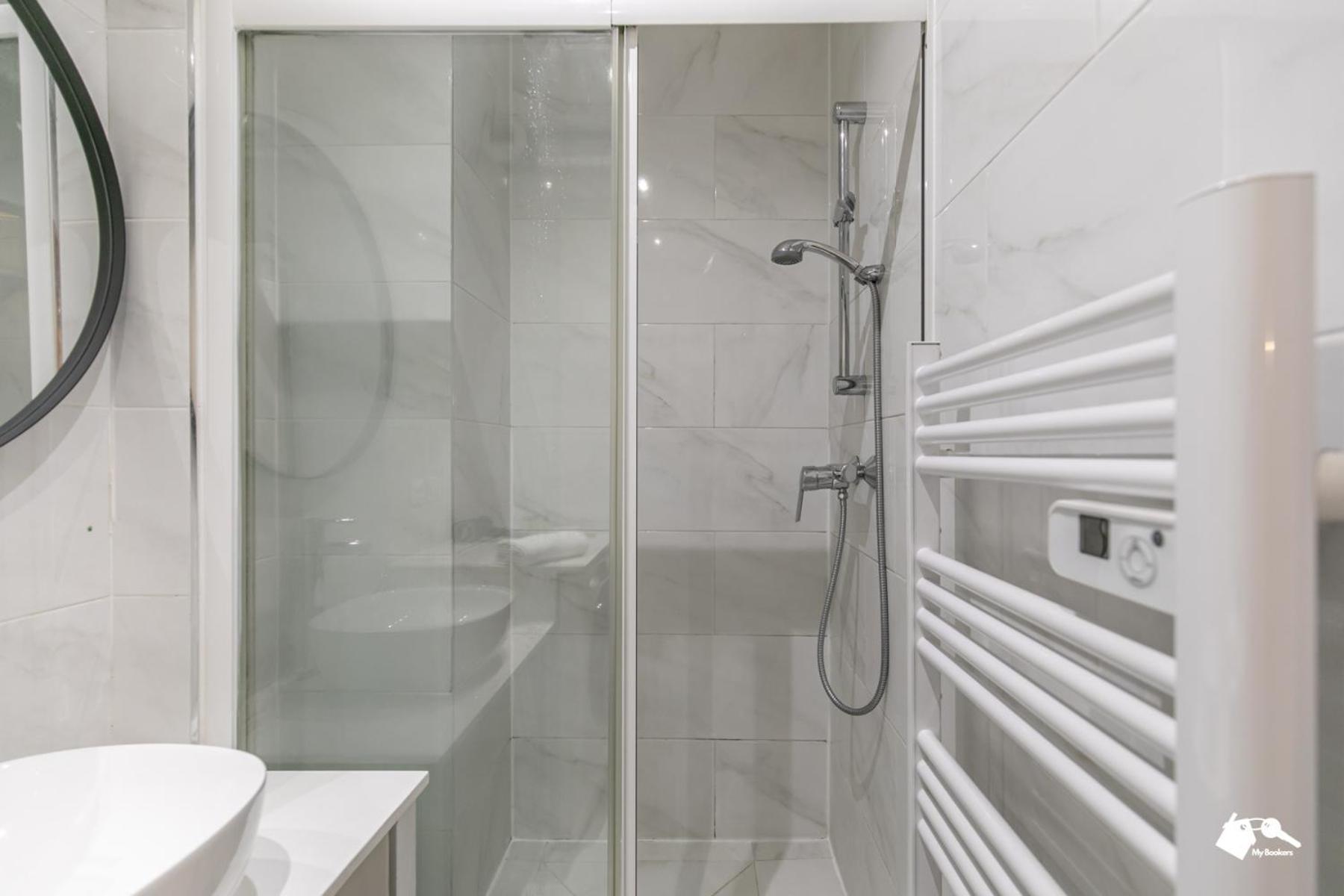 Mba - Splendide Appartement Proche Montmartre ปารีส ภายนอก รูปภาพ