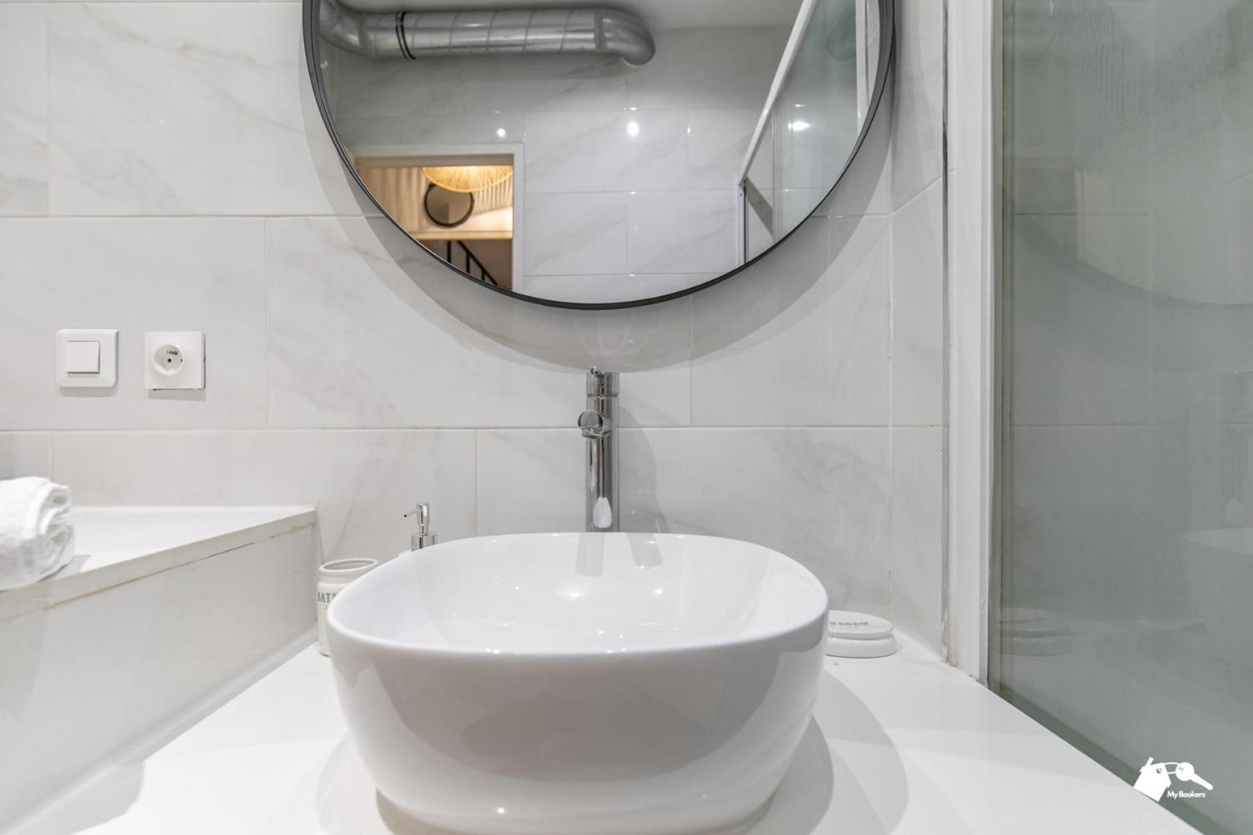 Mba - Splendide Appartement Proche Montmartre ปารีส ภายนอก รูปภาพ